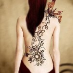 Lower-back-Mehndi-Tattoos-For-Girls