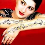 Pakistani-Mehndi-tattoo-Designs-For-Hands
