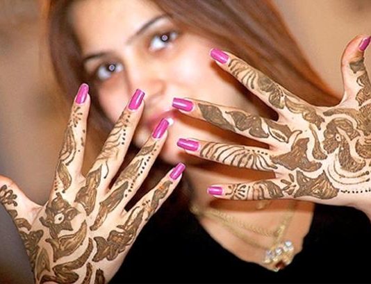 hand-mehndi-henna-designs