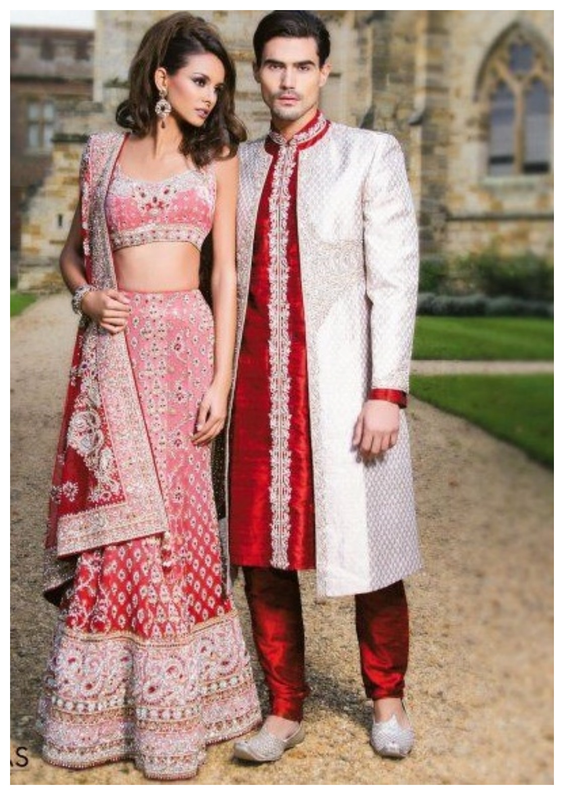 Best Indian Wedding Dresses 2018 for Men Women (Bridal Groom Ideas)