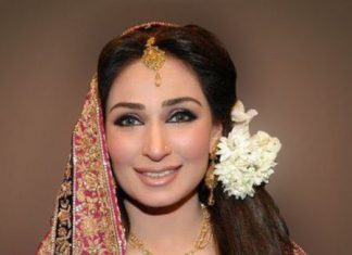 Pakistani Actress Reema Khan Pictures Gallery Before Wedding