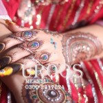 Uroos Mehndi Latest Beautiful Bridal Hand Mehndi Designs 2012-13 For Wedding Day_01