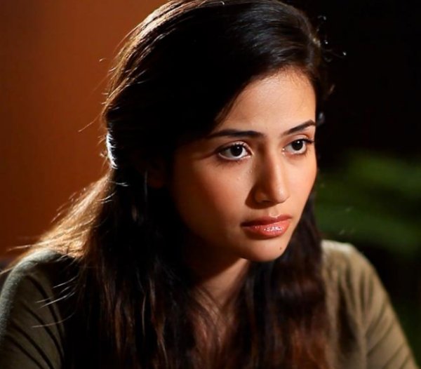 Cute Sana Javed Hot Pictures Biography And Tv Dramas