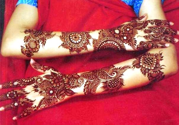 Full Hand Bazo Sodani Mehndi Designs for girls