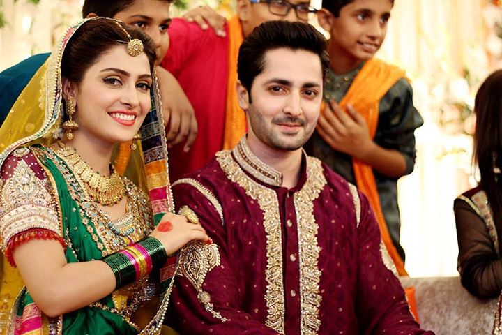 Ayeza Khan and Danish Taimoor Wedding - Mehndi - Walima Pics (7)