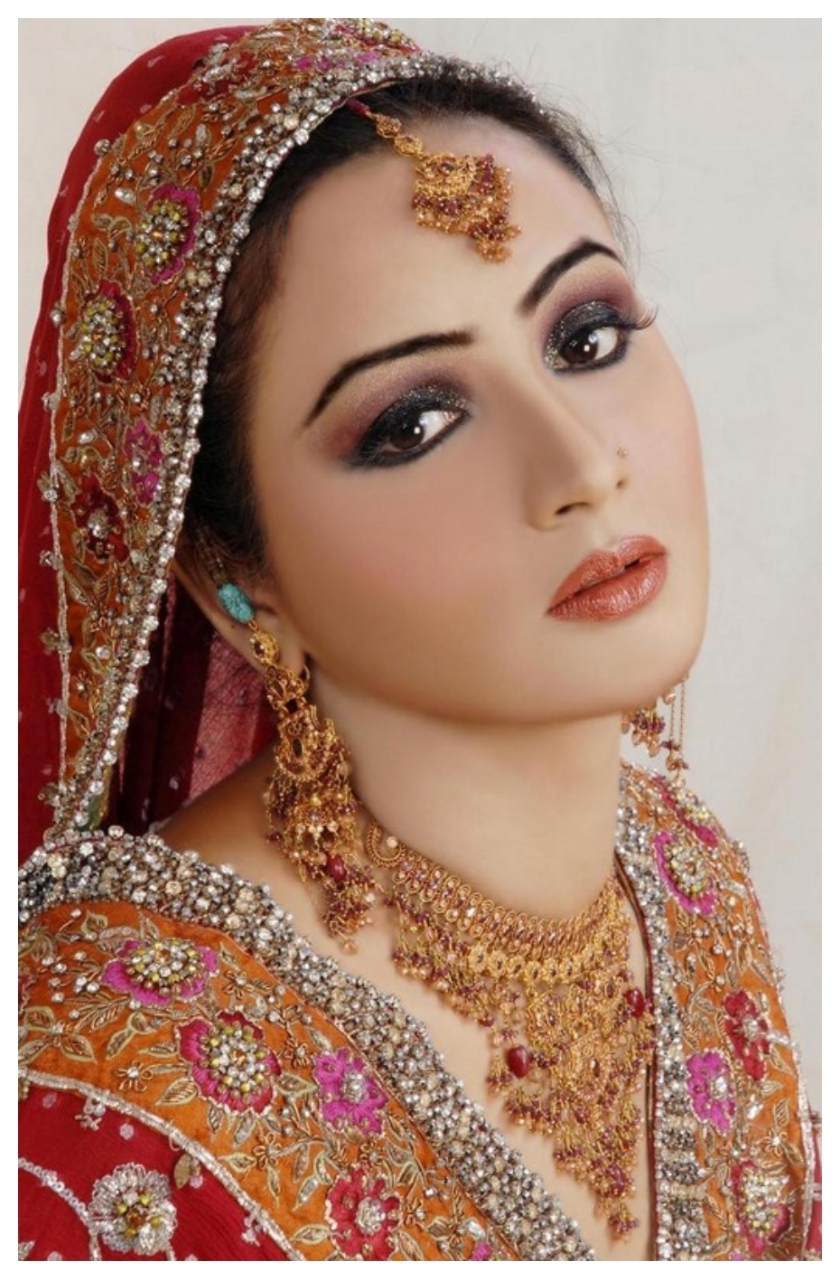 Simple BRidal Look with Hot ideas