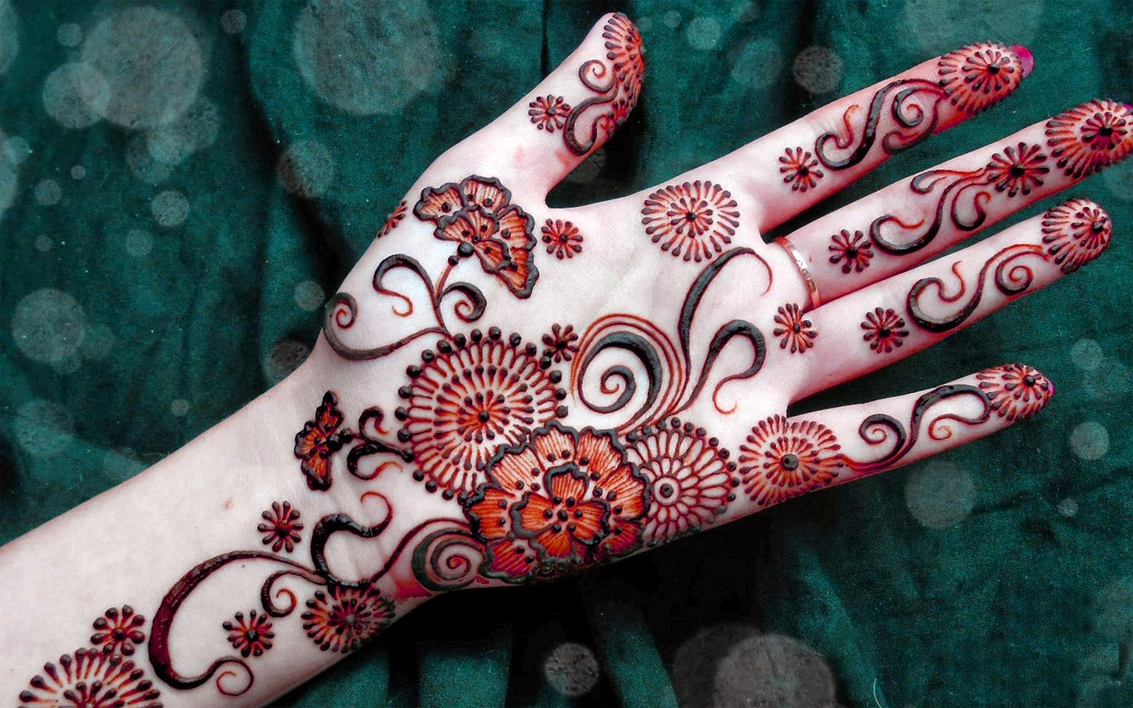 Full Hand Floral Mehndi (Henna) Design